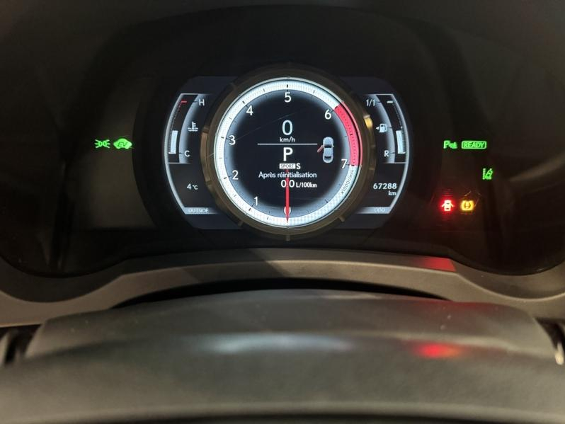 Photo 5 de l’annonce de LEXUS RC d’occasion à vendre à MONTFAVET