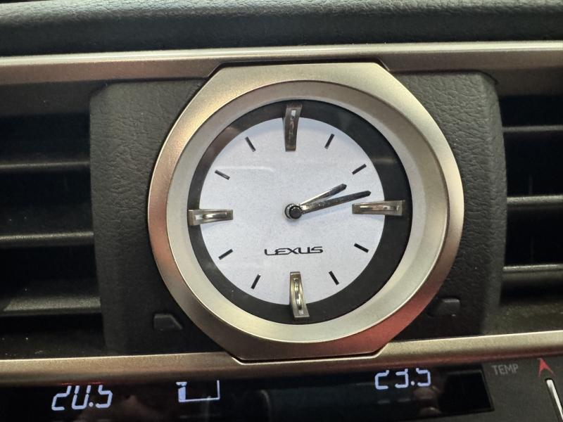 Photo 9 de l’annonce de LEXUS RC d’occasion à vendre à MONTFAVET