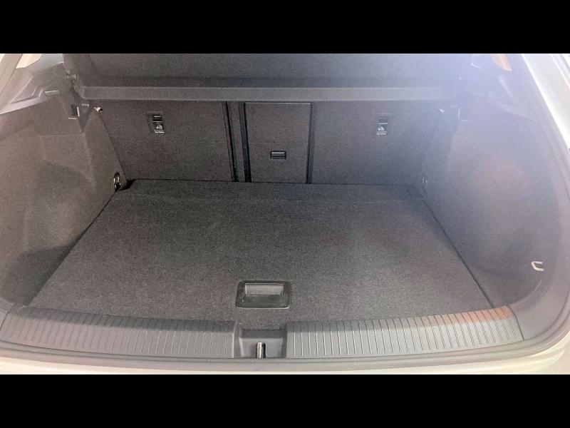 Photo 11 de l’annonce de VOLKSWAGEN T-Roc d’occasion à vendre à CHAMBERY