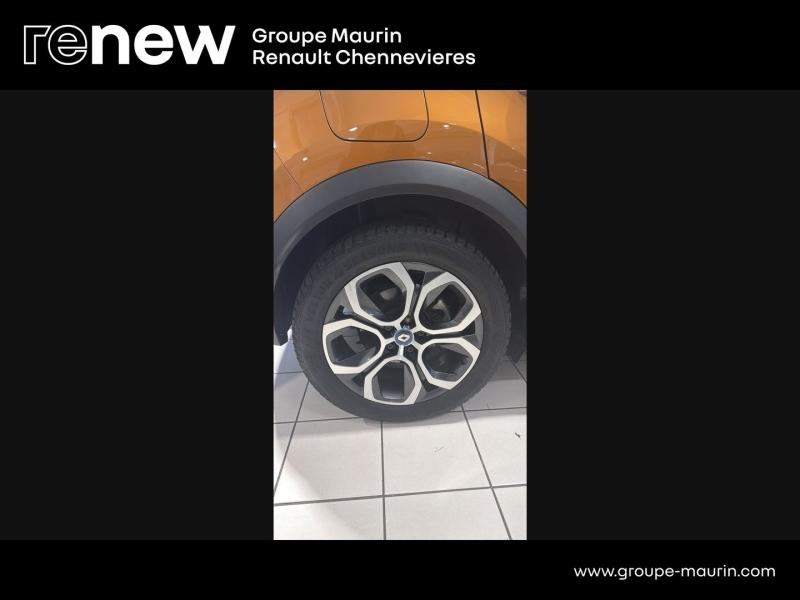 Photo 19 de l’annonce de RENAULT Captur d’occasion à vendre à CHENNEVIÈRES-SUR-MARNE