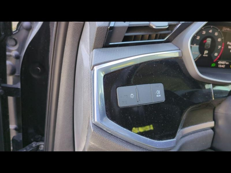 Photo 16 de l’annonce de AUDI Q3 Sportback d’occasion à vendre à AIX-EN-PROVENCE