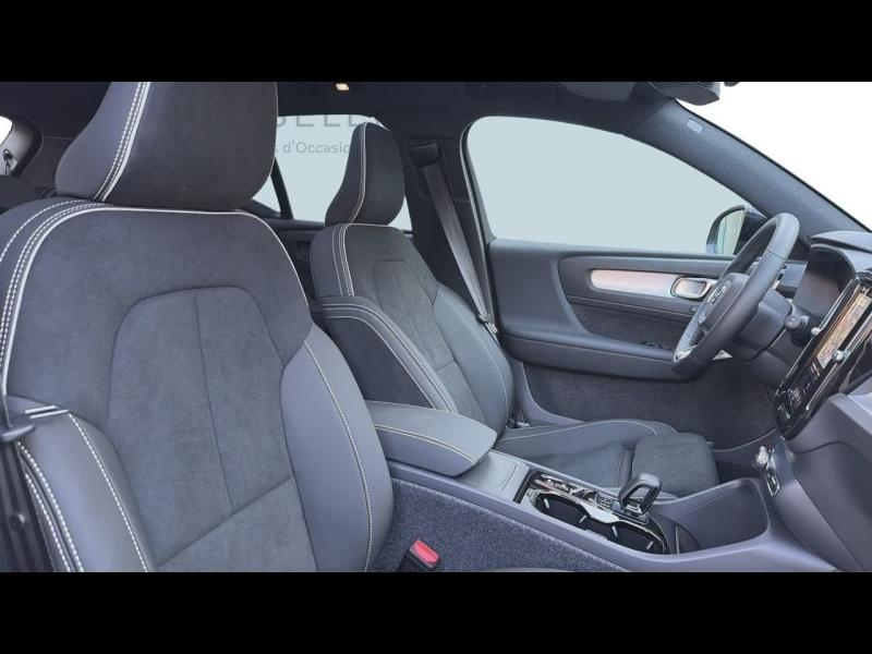 Photo 5 de l’annonce de VOLVO XC40 d’occasion à vendre à AIX-EN-PROVENCE