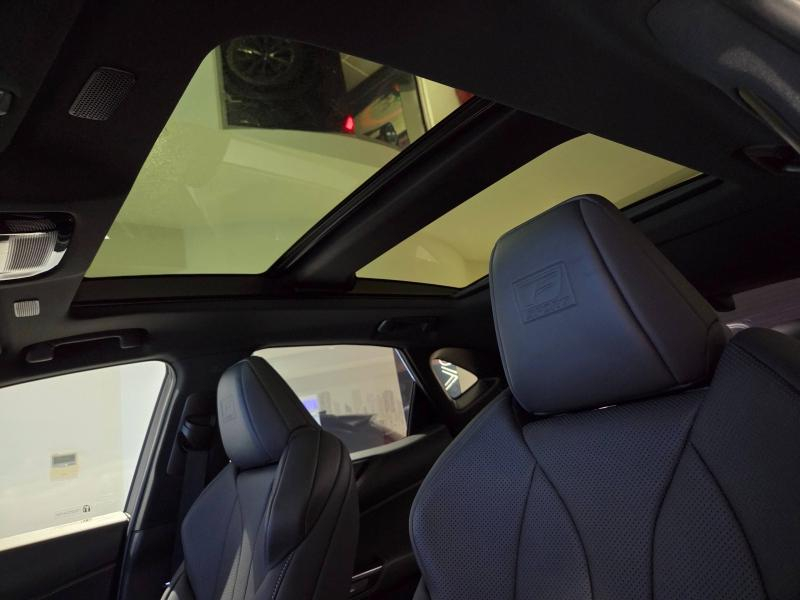 Photo 15 de l’annonce de LEXUS NX d’occasion à vendre à AUBIÈRE