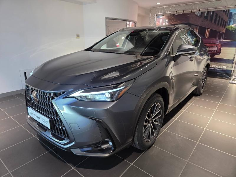 Photo 3 de l’annonce de LEXUS NX d’occasion à vendre à AUBIÈRE
