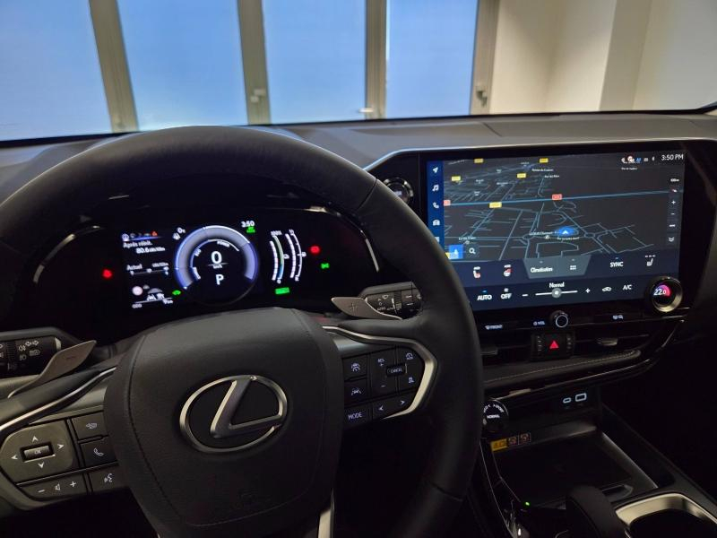 Photo 4 de l’annonce de LEXUS NX d’occasion à vendre à AUBIÈRE