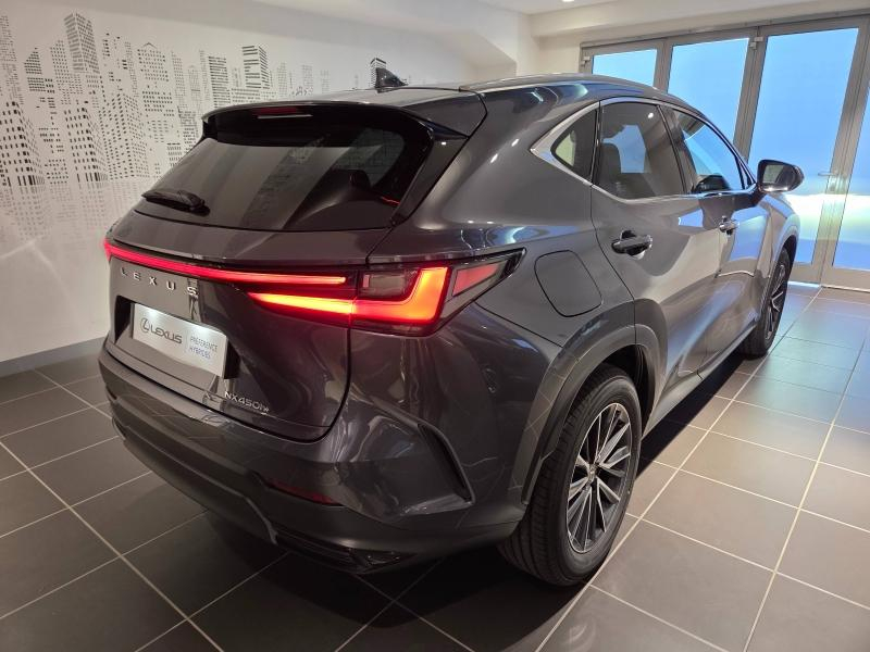 Photo 17 de l’annonce de LEXUS NX d’occasion à vendre à AUBIÈRE