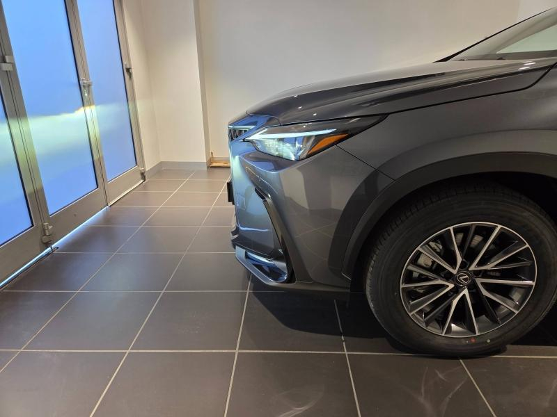 Photo 18 de l’annonce de LEXUS NX d’occasion à vendre à AUBIÈRE
