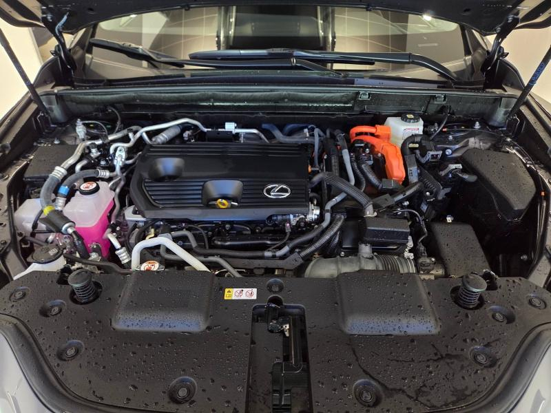 Photo 20 de l’annonce de LEXUS NX d’occasion à vendre à AUBIÈRE