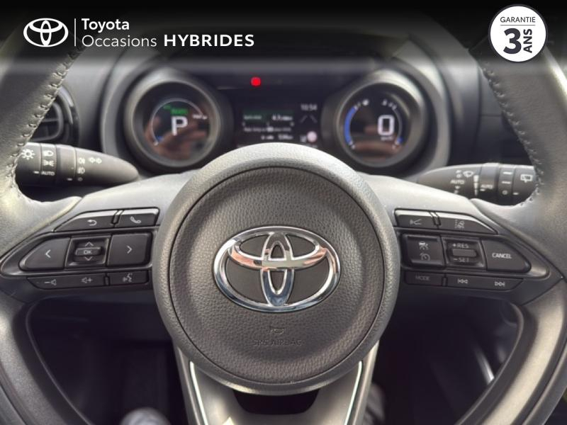 Photo 13 de l’annonce de TOYOTA Yaris d’occasion à vendre à NÎMES
