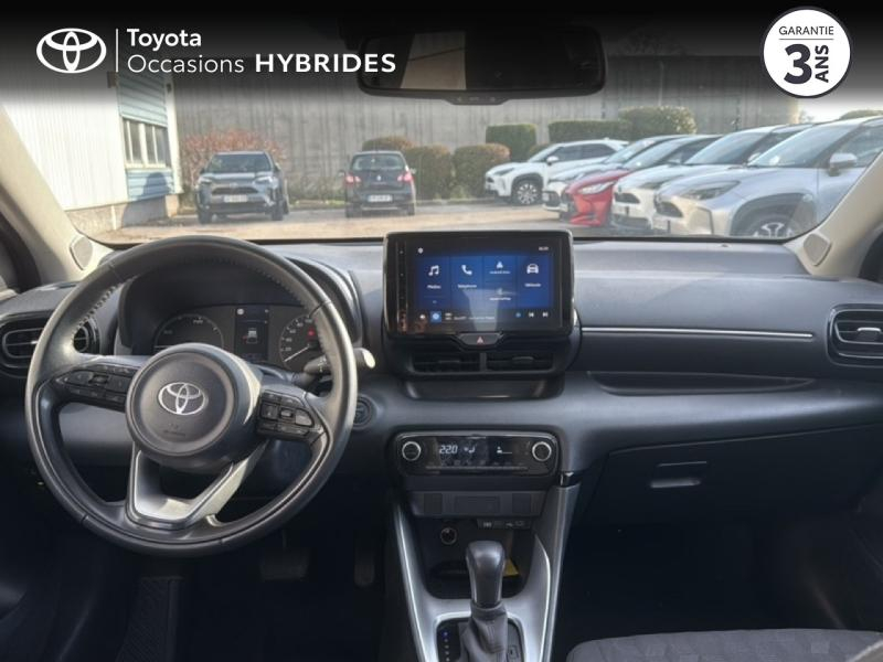 Photo 8 de l’annonce de TOYOTA Yaris d’occasion à vendre à NÎMES