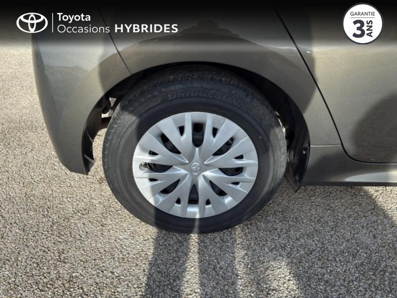 Photo 16 de l’annonce de TOYOTA Yaris d’occasion à vendre à NÎMES