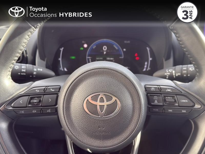 Photo 13 de l’annonce de TOYOTA Yaris d’occasion à vendre à NÎMES