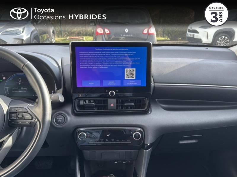 Photo 15 de l’annonce de TOYOTA Yaris d’occasion à vendre à NÎMES