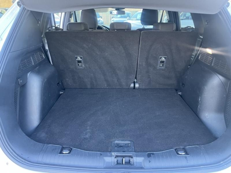 Photo 15 de l’annonce de FORD Kuga d’occasion à vendre à BRIGNOLES