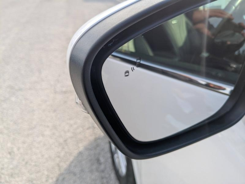 Photo 12 de l’annonce de FORD Kuga d’occasion à vendre à DRAGUIGNAN