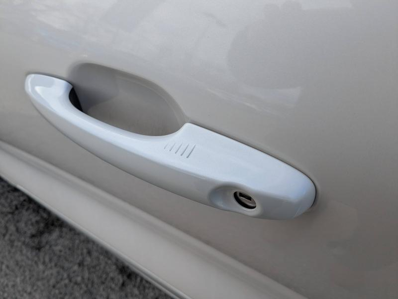 Photo 13 de l’annonce de FORD Kuga d’occasion à vendre à DRAGUIGNAN