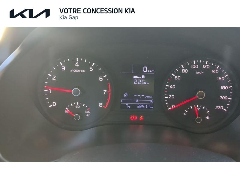 Photo 15 de l’annonce de KIA Rio d’occasion à vendre à GAP