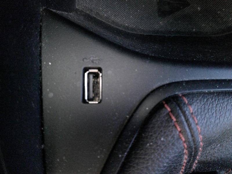 Photo 13 de l’annonce de FORD Fiesta d’occasion à vendre à PERPIGNAN