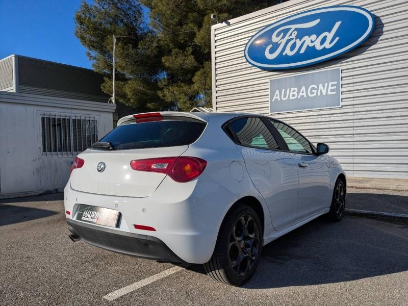 Photo 4 de l’annonce de ALFA ROMEO Giulietta d’occasion à vendre à AUBAGNE