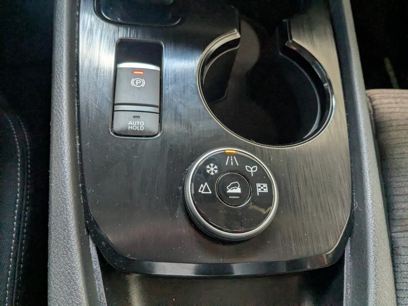 Photo 17 de l’annonce de NISSAN X-Trail d’occasion à vendre à THONON