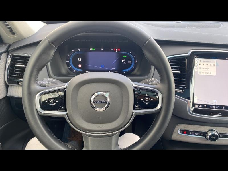 Photo 18 de l’annonce de VOLVO XC90 d’occasion à vendre à FRÉJUS
