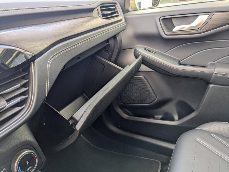 Photo 20 de l’annonce de FORD Kuga d’occasion à vendre à CARCASSONNE