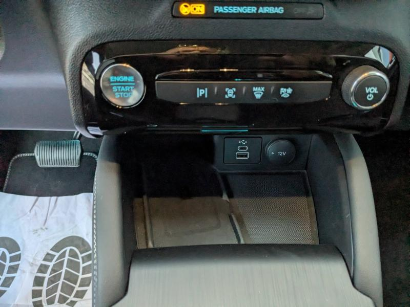 Photo 14 de l’annonce de FORD Kuga d’occasion à vendre à LA VALETTE