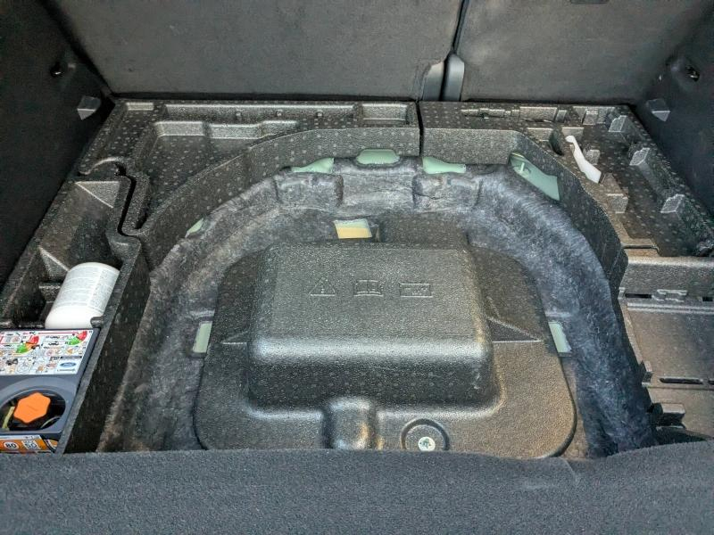 Photo 20 de l’annonce de FORD Kuga d’occasion à vendre à LA VALETTE