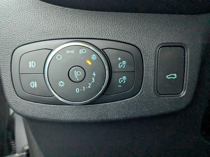 Photo 11 de l’annonce de FORD Puma d’occasion à vendre à LA VALETTE