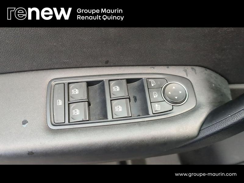 Photo 16 de l’annonce de RENAULT Captur d’occasion à vendre à QUINCY-SOUS-SÉNART