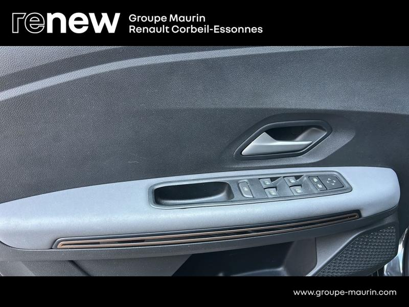 Photo 14 de l’annonce de DACIA Jogger d’occasion à vendre à CORBEIL-ESSONNES