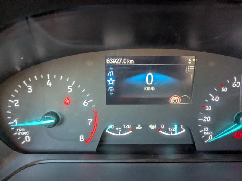 Photo 14 de l’annonce de FORD Fiesta d’occasion à vendre à FRÉJUS