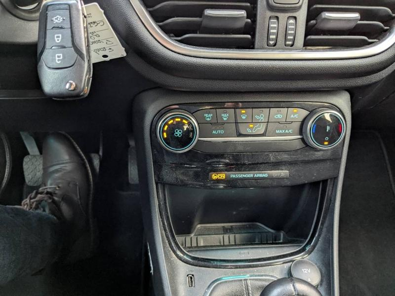 Photo 18 de l’annonce de FORD Puma d’occasion à vendre à BRIGNOLES