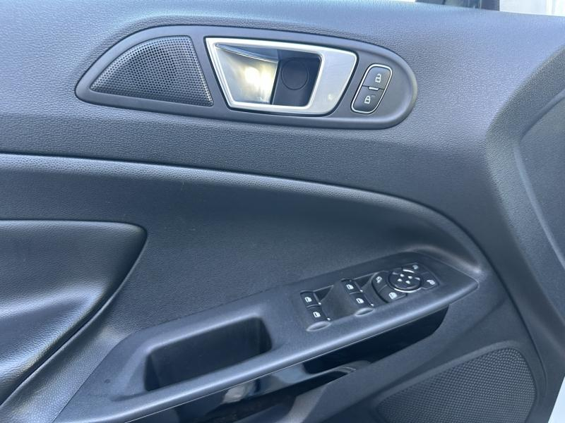 Photo 11 de l’annonce de FORD EcoSport d’occasion à vendre à NARBONNE