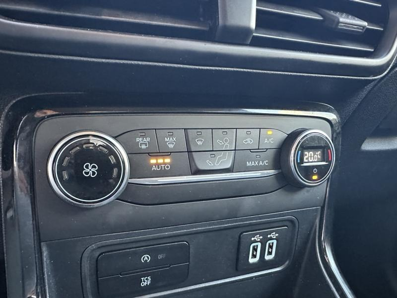 Photo 17 de l’annonce de FORD EcoSport d’occasion à vendre à NARBONNE