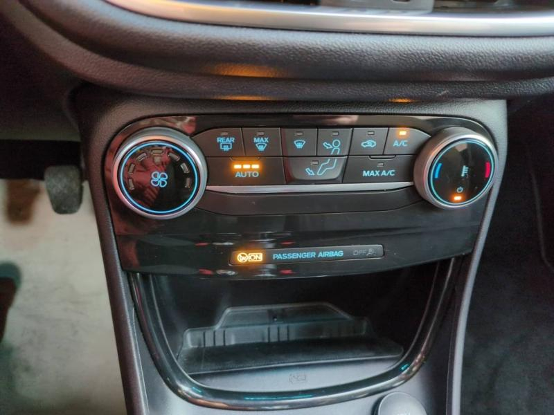 Photo 9 de l’annonce de FORD Puma d’occasion à vendre à NÎMES