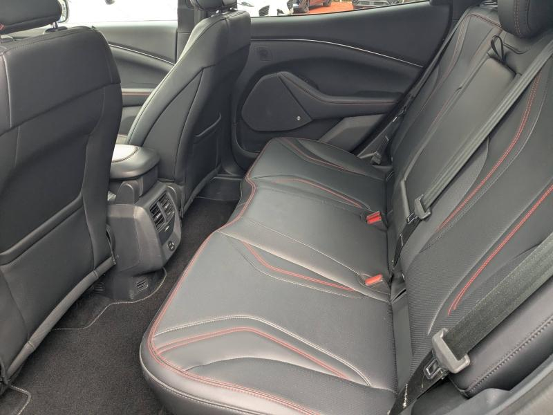 Photo 10 de l’annonce de FORD Mustang Mach-E d’occasion à vendre à AVIGNON