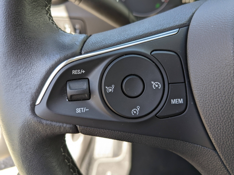 Photo 6 de l’annonce de OPEL Crossland X d’occasion à vendre à MARSEILLE