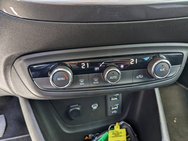 Photo 8 de l’annonce de OPEL Crossland X d’occasion à vendre à MARSEILLE