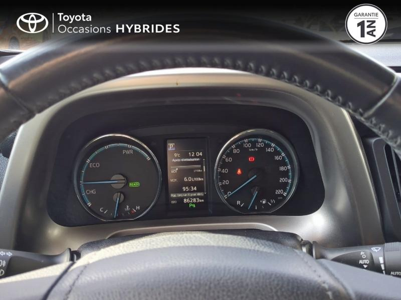 Photo 14 de l’annonce de TOYOTA RAV4 d’occasion à vendre à ARLES