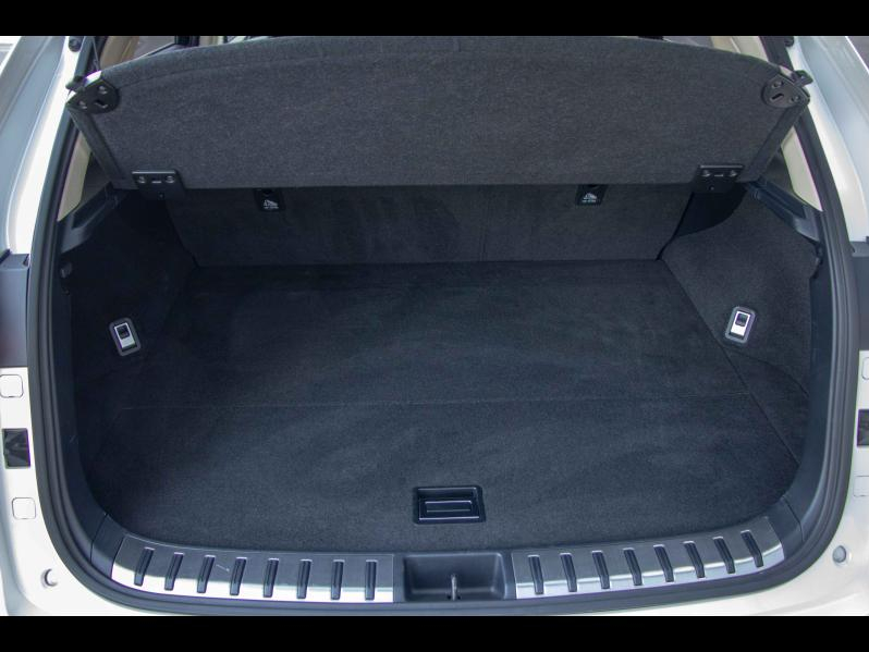 Photo 11 de l’annonce de LEXUS NX d’occasion à vendre à MONTFAVET