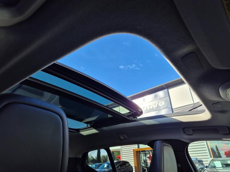 Photo 14 de l’annonce de VOLVO XC40 d’occasion à vendre à AVIGNON