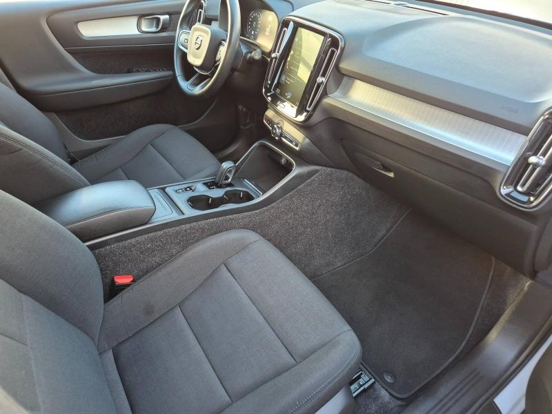 Photo 15 de l’annonce de VOLVO XC40 d’occasion à vendre à AVIGNON