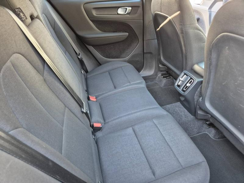 Photo 16 de l’annonce de VOLVO XC40 d’occasion à vendre à AVIGNON