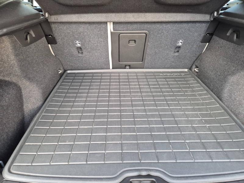 Photo 14 de l’annonce de VOLVO XC40 d’occasion à vendre à AVIGNON