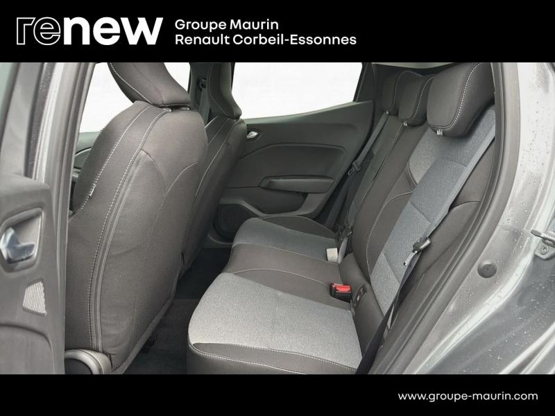 Photo 12 de l’annonce de RENAULT Clio d’occasion à vendre à CORBEIL-ESSONNES
