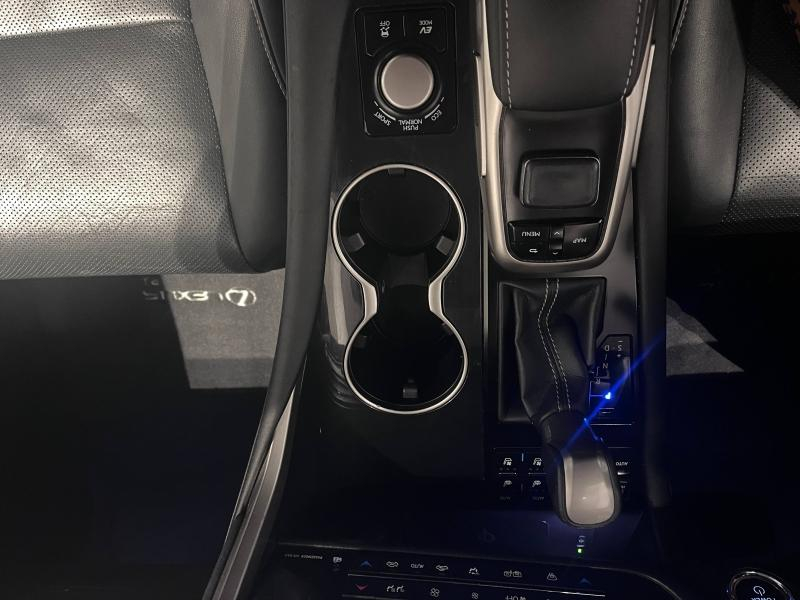 Photo 16 de l’annonce de LEXUS RX d’occasion à vendre à LATTES