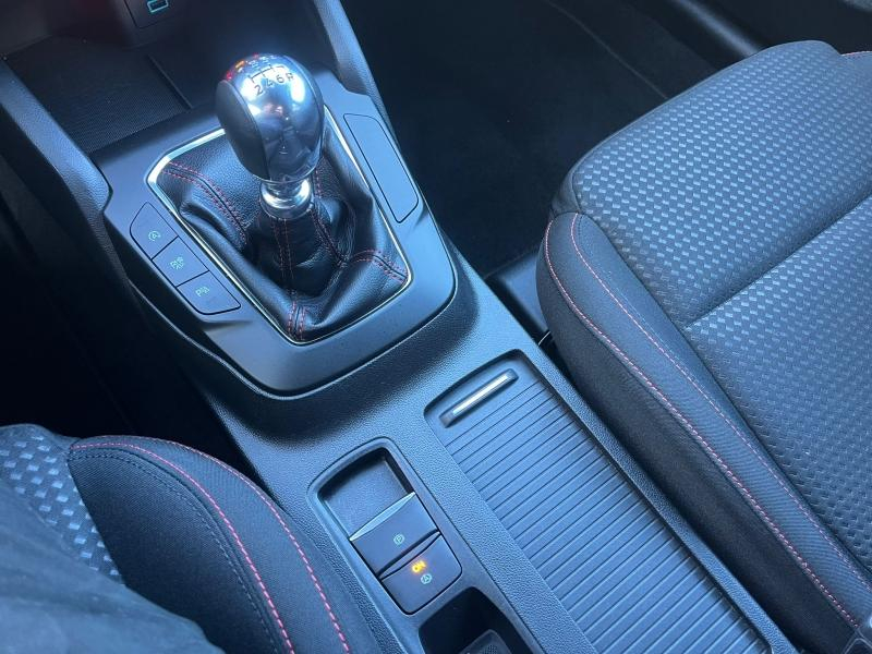 Photo 19 de l’annonce de FORD Focus d’occasion à vendre à NARBONNE