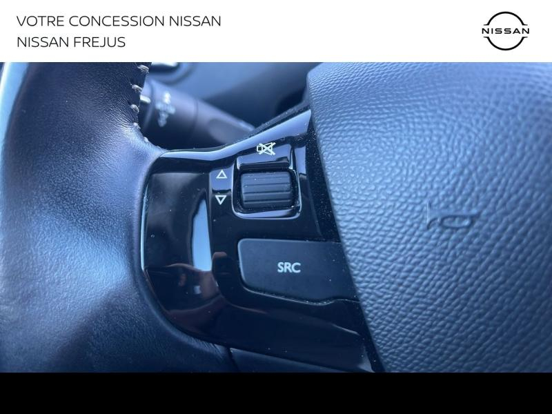 Photo 19 de l’annonce de PEUGEOT 308 d’occasion à vendre à FRÉJUS