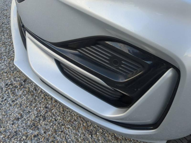 Photo 9 de l’annonce de FORD Focus d’occasion à vendre à ARLES